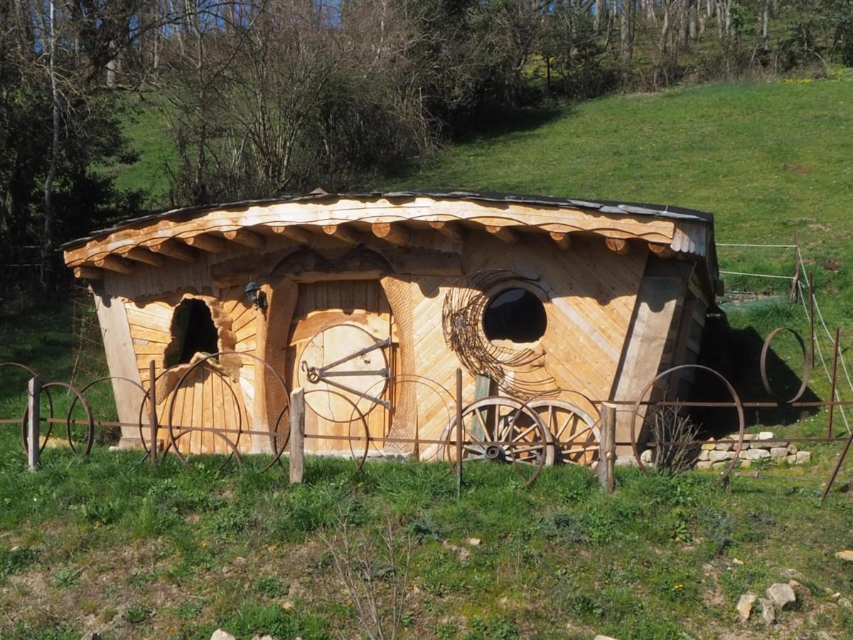 Village.insolite