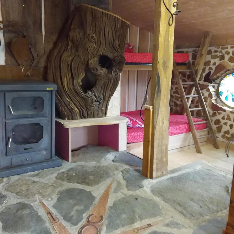 Village.insolite Casa rural Montagny-sur-Grosne